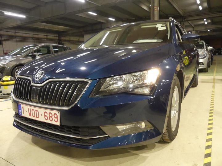 SKODA SUPERB 2019 tmbjh7np8k7075891