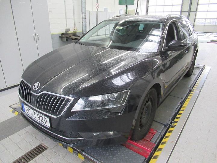 SKODA SUPERB 2018 tmbjh7np9j7568851