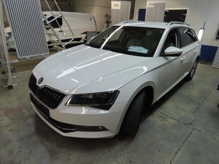 SKODA SUPERB 2019 tmbjh7np9k7076421