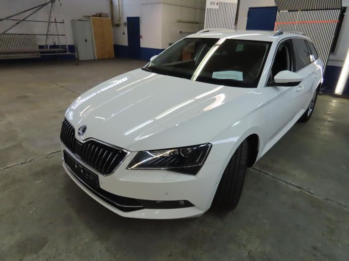 SKODA SUPERB 2018 tmbjh9np1j7609646