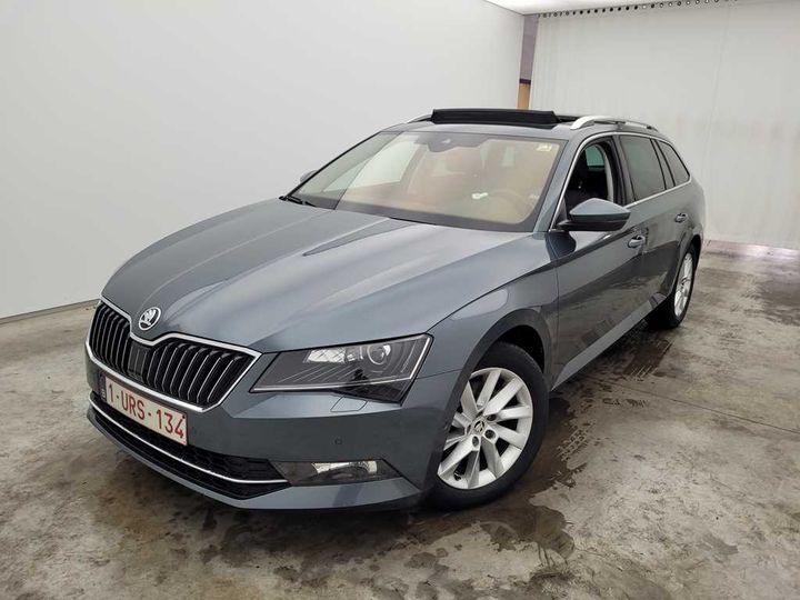 SKODA SUPERB 2018 tmbjh9np2j7589651