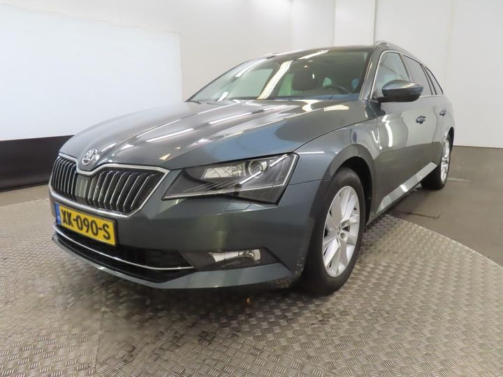 SKODA SUPERB 2019 tmbjh9np2k7040212