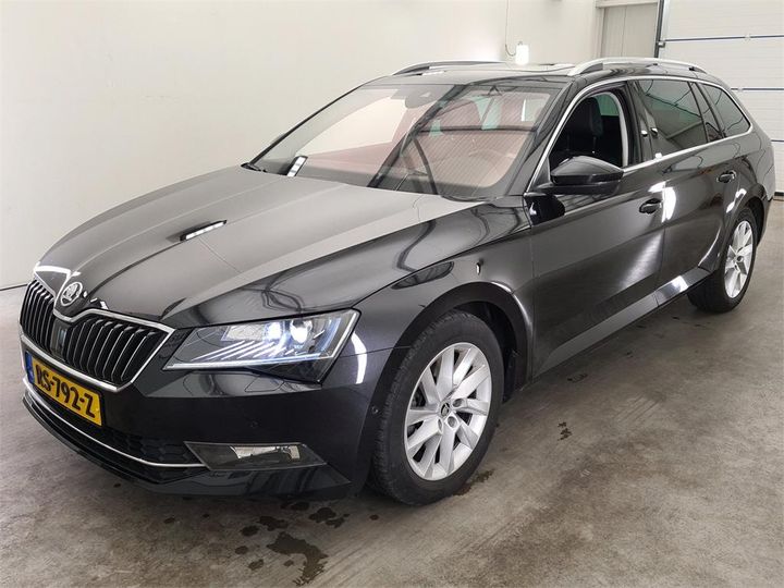 SKODA SUPERB 2018 tmbjh9np3j7557839