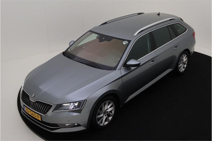 SKODA SUPERB 2019 tmbjh9np4k7068349