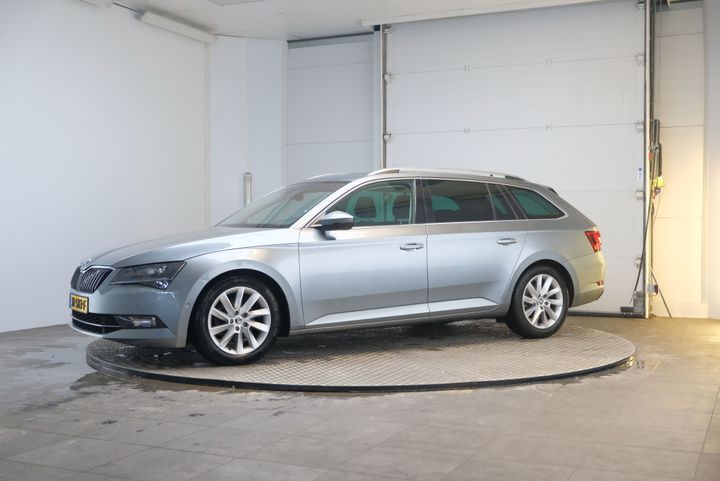 SKODA SUPERB 2016 tmbjh9np5g7080873