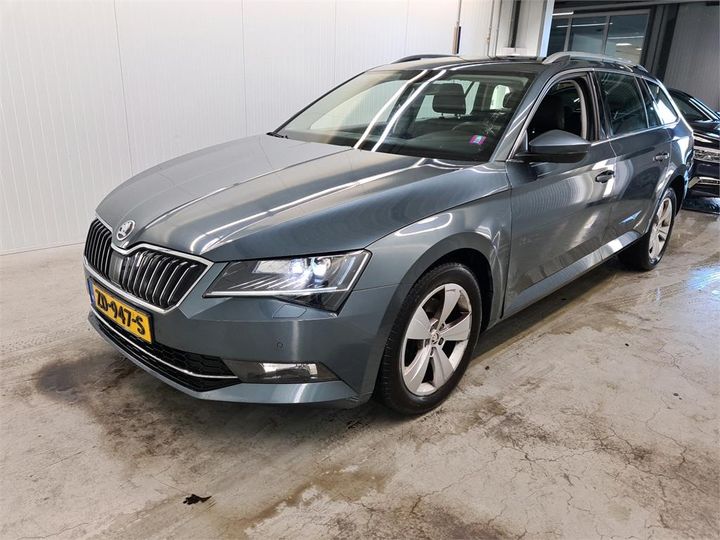 SKODA SUPERB 2019 tmbjh9np7k7006542