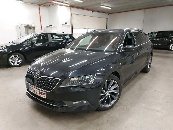 SKODA SUPERB 2019 tmbjh9np8k7037749