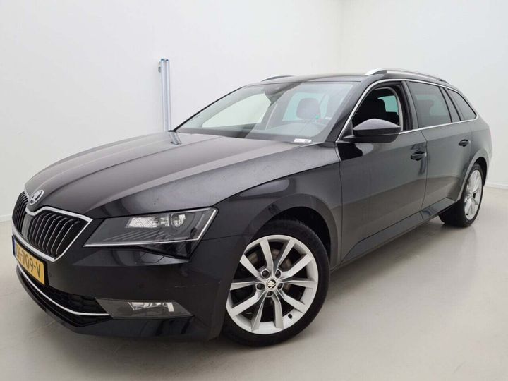 SKODA SUPERB 2019 tmbjh9np8k7074655