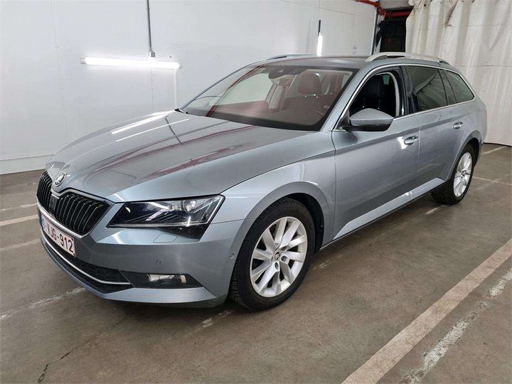 SKODA SUPERB 2018 tmbjh9npxk7033721