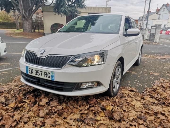 SKODA FABIA 2017 tmbjj6nj5hz139182