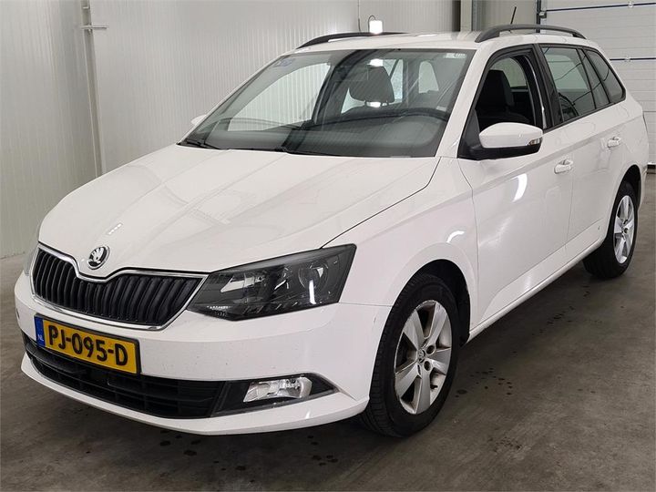 SKODA FABIA 2017 tmbjj6njxjz020341