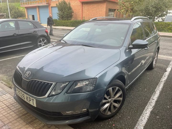 SKODA OCTAVIA 2018 tmbjj7ne0j0373314