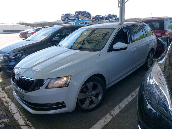 SKODA OCTAVIA 2017 tmbjj7ne2j0032562