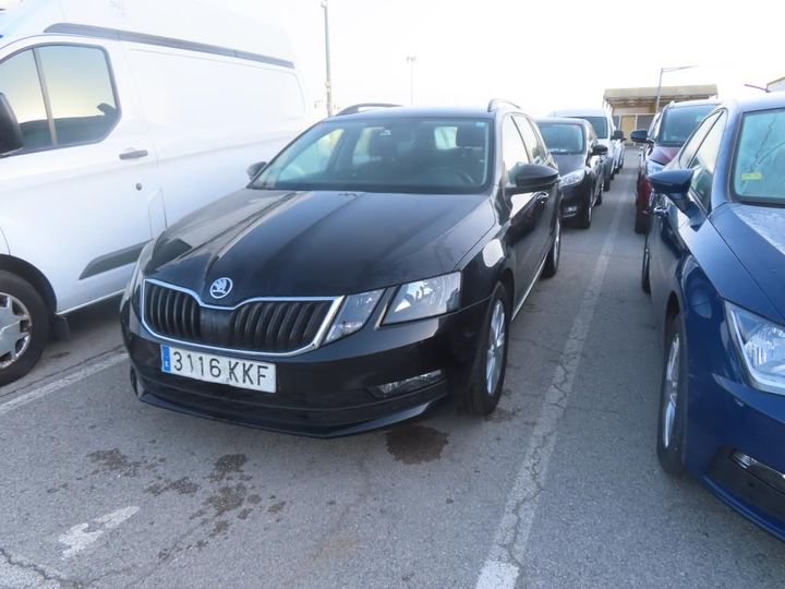 SKODA OCTAVIA 2018 tmbjj7ne2j0296641