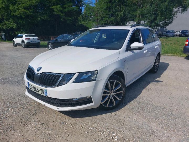 SKODA OCTAVIA 2017 tmbjj7ne3j0148417