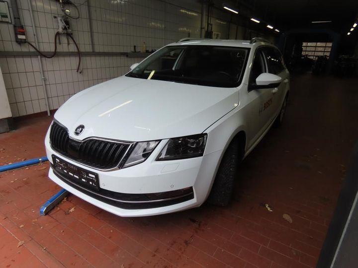 SKODA OCTAVIA 2018 tmbjj7ne3k0006537