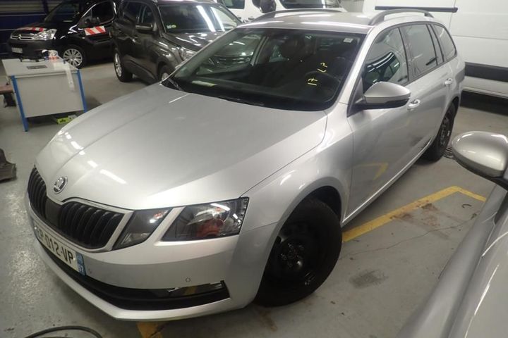 SKODA OCTAVIA 2017 tmbjj7ne5j0076331