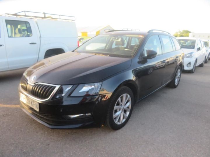 SKODA OCTAVIA 2017 tmbjj7ne5j0192337