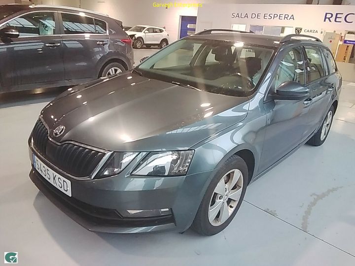 SKODA OCTAVIA 2018 tmbjj7ne7k0010574