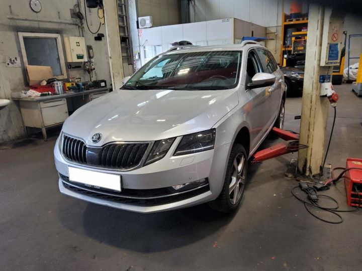 SKODA OCTAVIA 2018 tmbjj7ne7k0030081