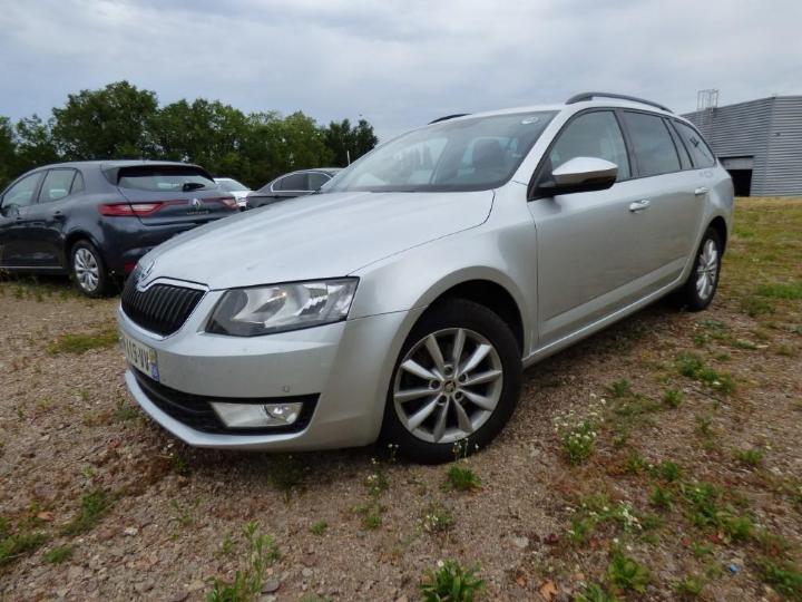 SKODA OCTAVIA 2017 tmbjj7ne8h0118212