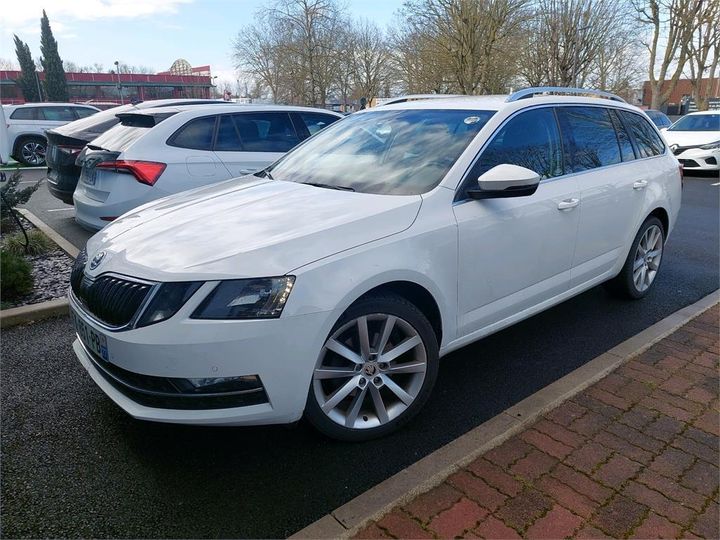 SKODA OCTAVIA 2018 tmbjj7ne9k0015565