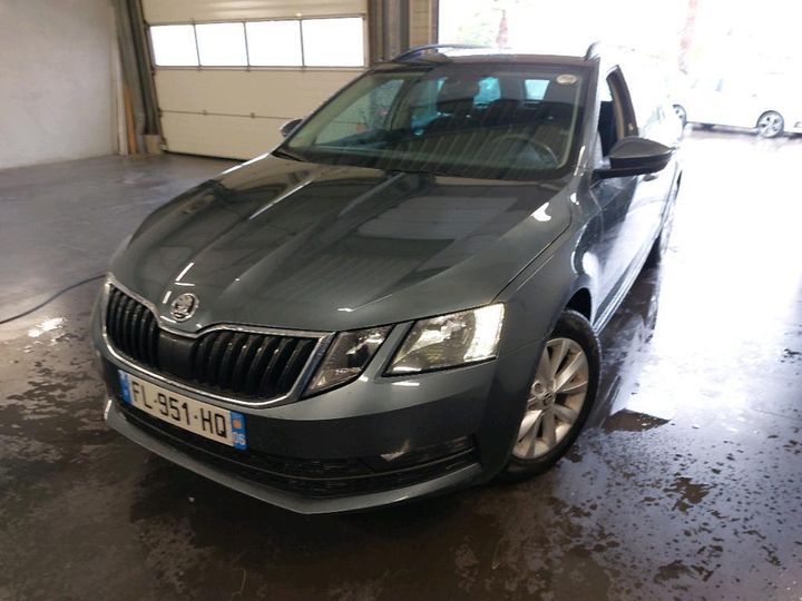 SKODA OCTAVIA 2019 tmbjj7nexl0054375