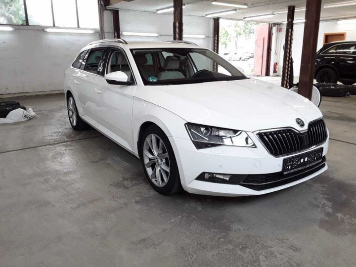 SKODA SUPERB 2019 tmbjj7np2k7055396