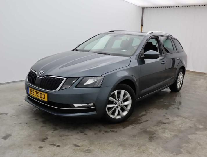 SKODA OCTAVIA 2017 tmbjj9ne1j0067587