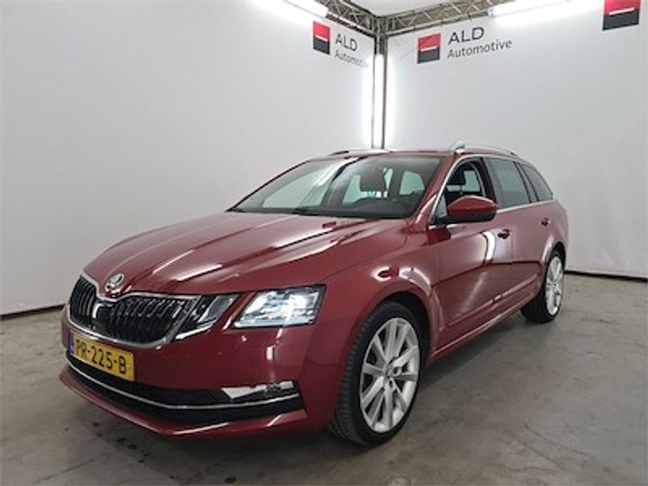 SKODA OCTAVIA 2017 tmbjj9ne1j0105240