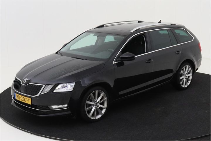 SKODA OCTAVIA 2017 tmbjj9ne1j0181038