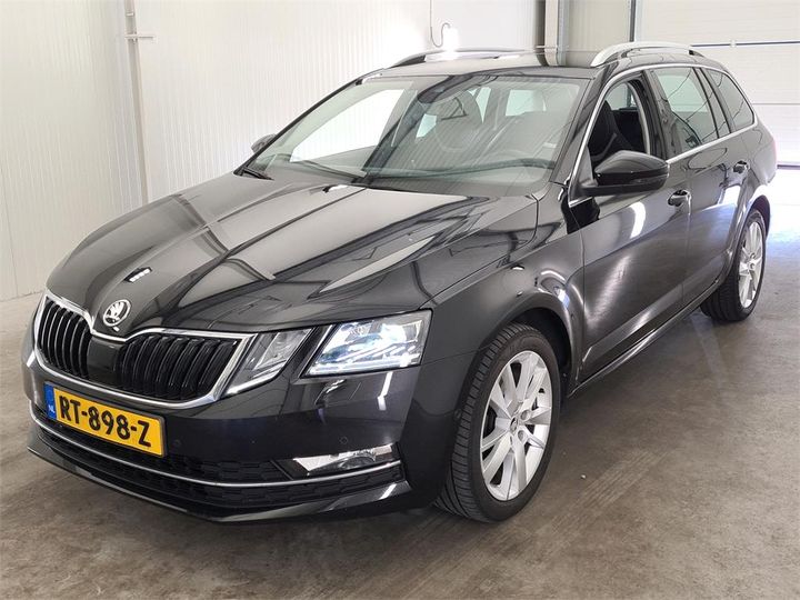 SKODA OCTAVIA 2018 tmbjj9ne1j0245028