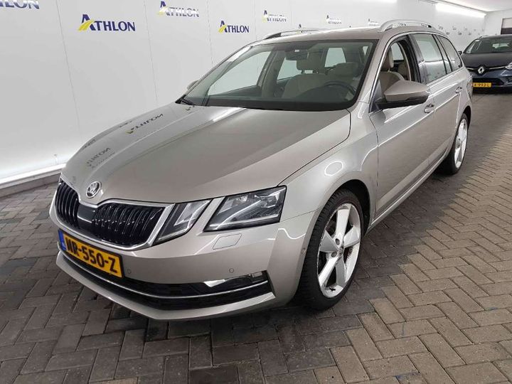 SKODA OCTAVIA 2017 tmbjj9ne2j0043251