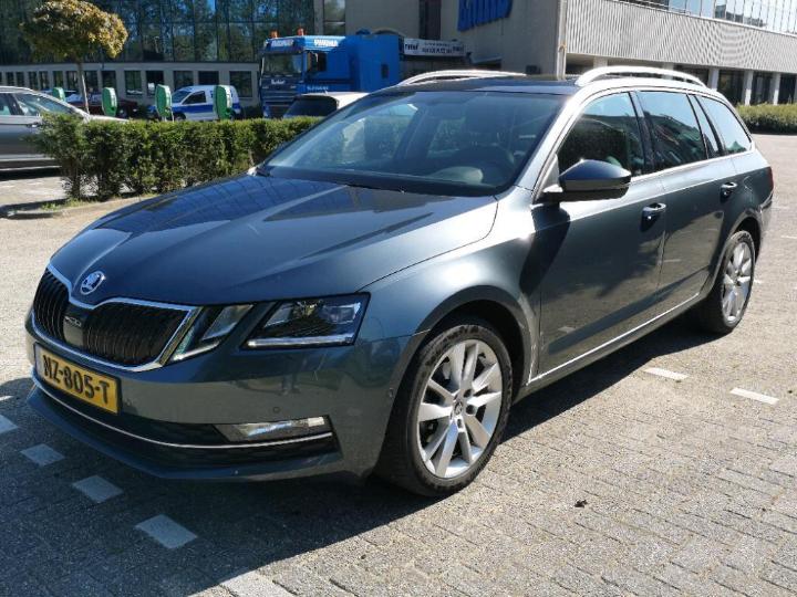 SKODA OCTAVIA 2017 tmbjj9ne2j0066352