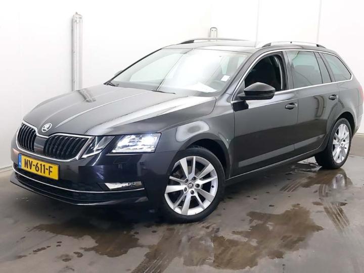 SKODA OCTAVIA 2017 tmbjj9ne3j0054596