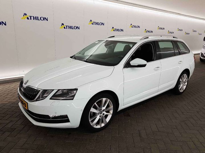 SKODA OCTAVIA 2017 tmbjj9ne4j0164119