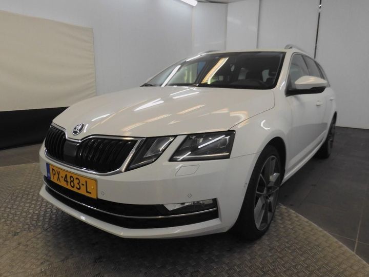 SKODA OCTAVIA 2017 tmbjj9ne5j0168308