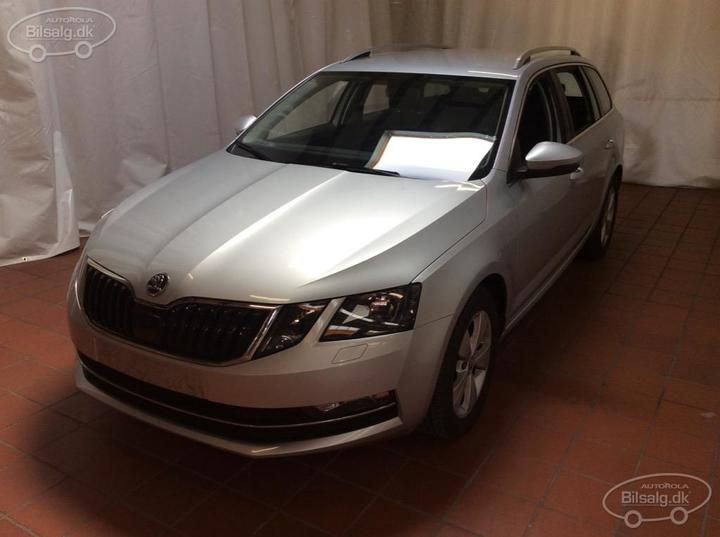 SKODA OCTAVIA 2019 tmbjj9ne9l0010427