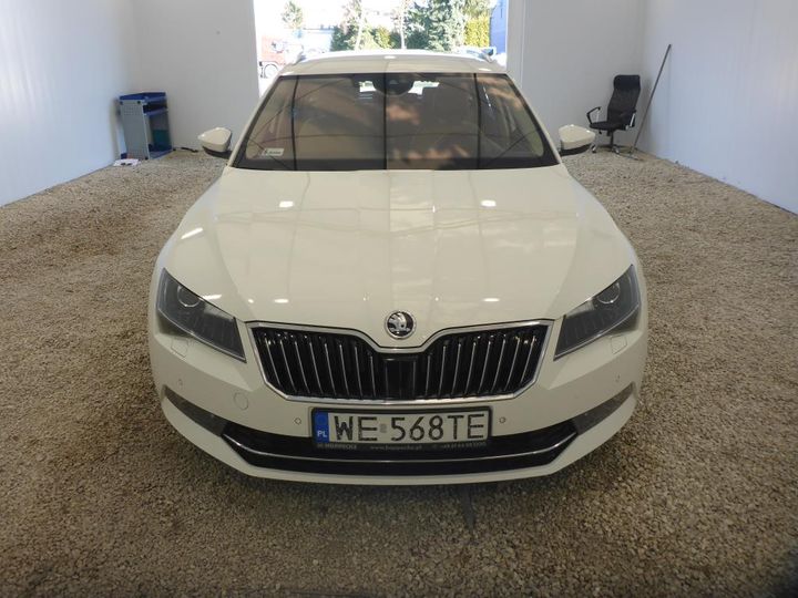 SKODA SUPERB 2018 tmbjj9np5j7586523