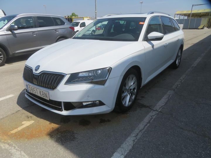 SKODA SUPERB 2017 tmbjj9np7j7524606