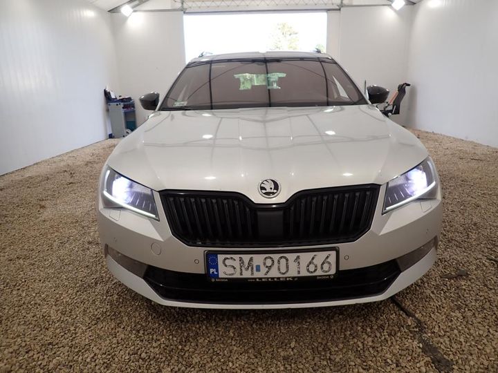 SKODA SUPERB 2017 tmbjj9np9j7522744