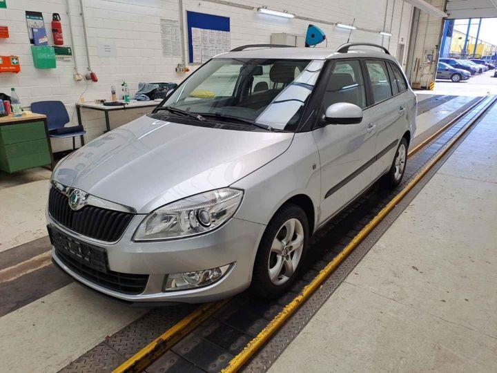 SKODA FABIA 2011 tmbjm65j9b3105859