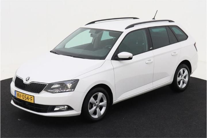 SKODA FABIA 2017 tmbjm6nj4hz083291