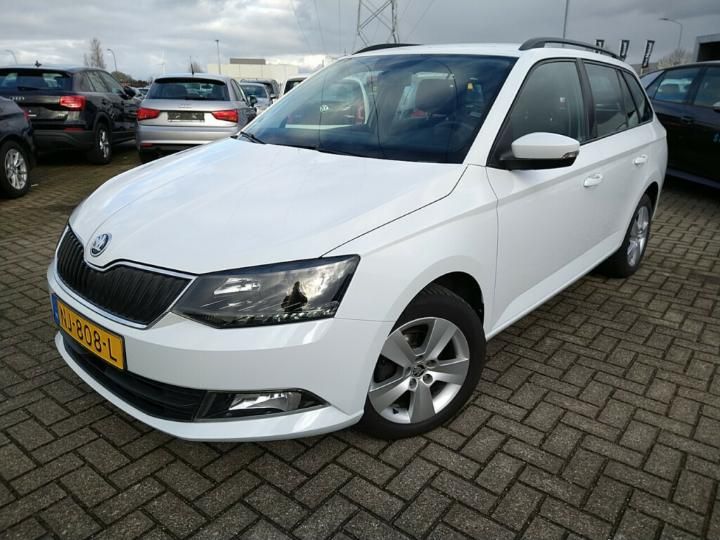 SKODA FABIA 2017 tmbjm6nj4hz114233