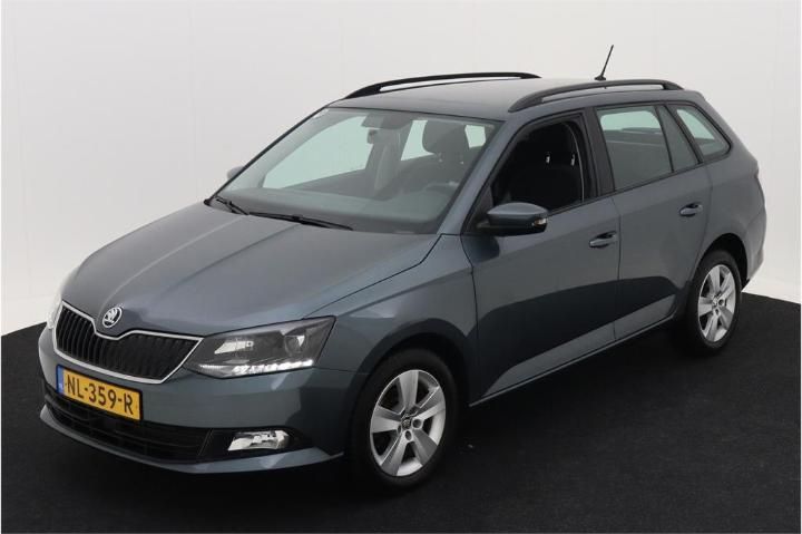 SKODA FABIA 2017 tmbjm6njxhz132011