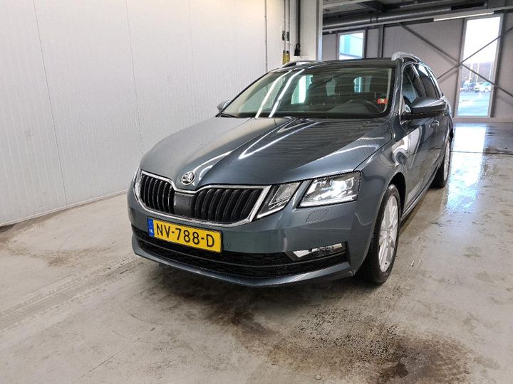 SKODA OCTAVIA 2017 tmbjm9ne0j0053462