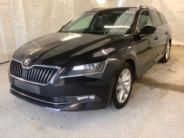 SKODA SUPERB 2019 tmbjn7np5k7044848