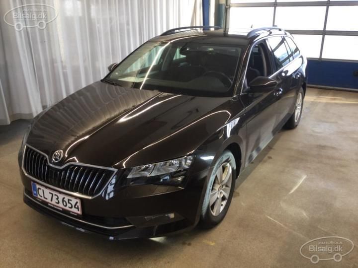 SKODA SUPERB 2019 tmbjn7np6k7041439