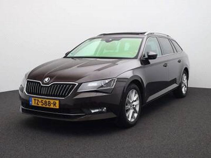 SKODA SUPERB 2018 tmbjn9np2k7015142