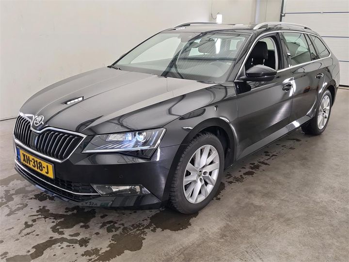 SKODA SUPERB 2019 tmbjn9np3k7031253